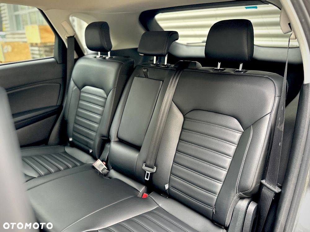 Ford Edge - 14