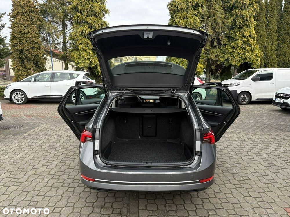 Skoda Octavia - 32
