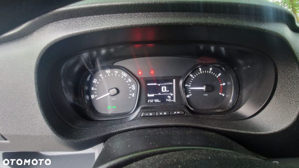 Peugeot EXPERT - 20