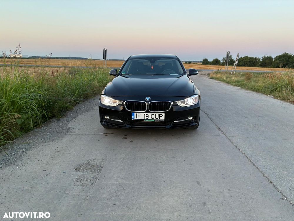 BMW Seria 3 320d DPF Aut. Edition Exclusive - 2