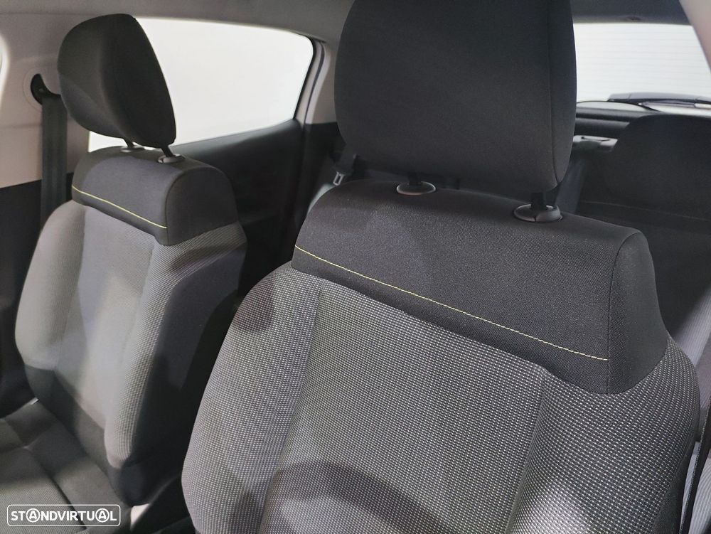 Citroën C3 1.2 PureTech Max - 8