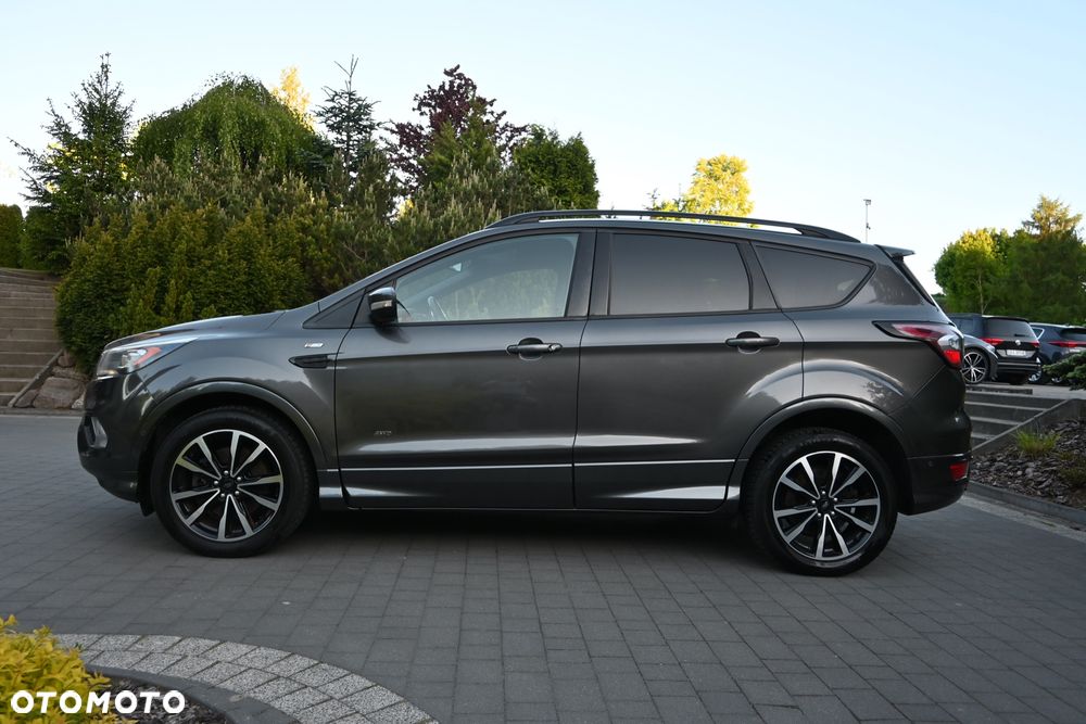 Ford Kuga 2.0 TDCi 4x4 ST-Line - 3