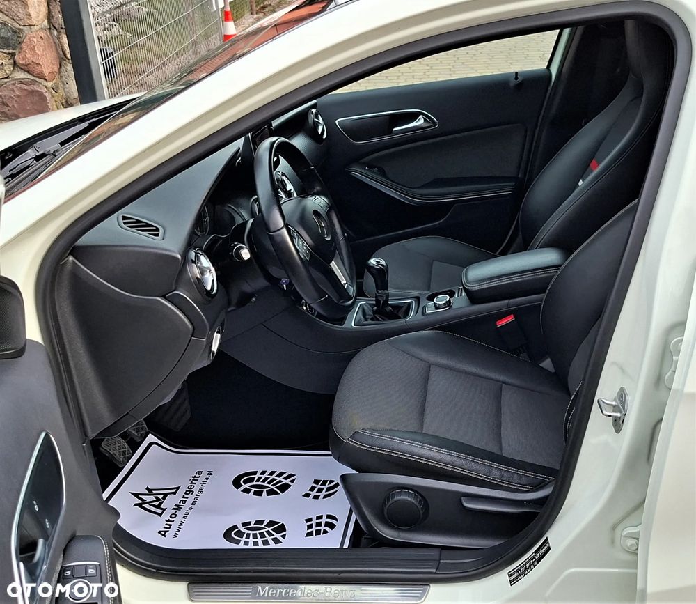 Mercedes-Benz Klasa A 180 (BlueEFFICIENCY) AMG Sport - 17