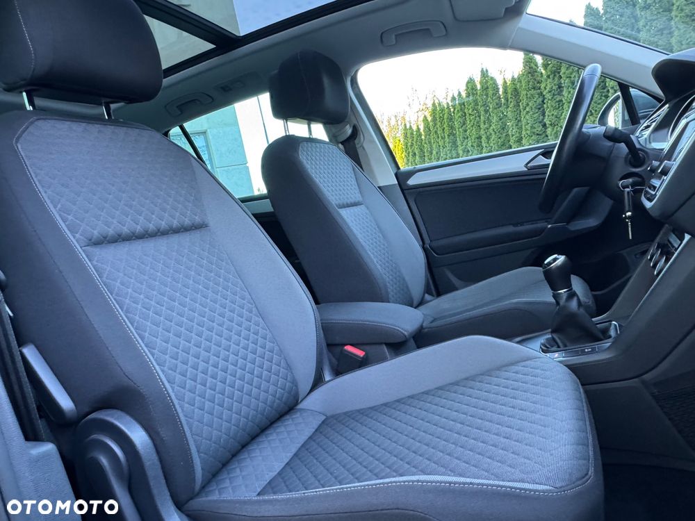 Volkswagen Tiguan - 6