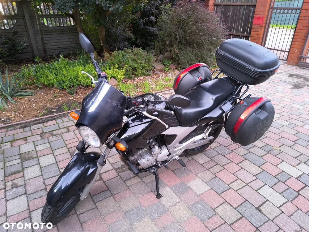 Yamaha YBR - 2