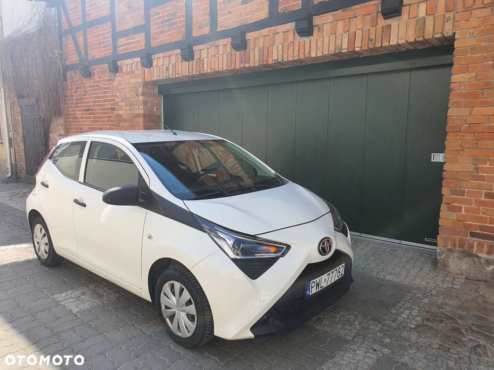 Toyota Aygo x-cite - 10