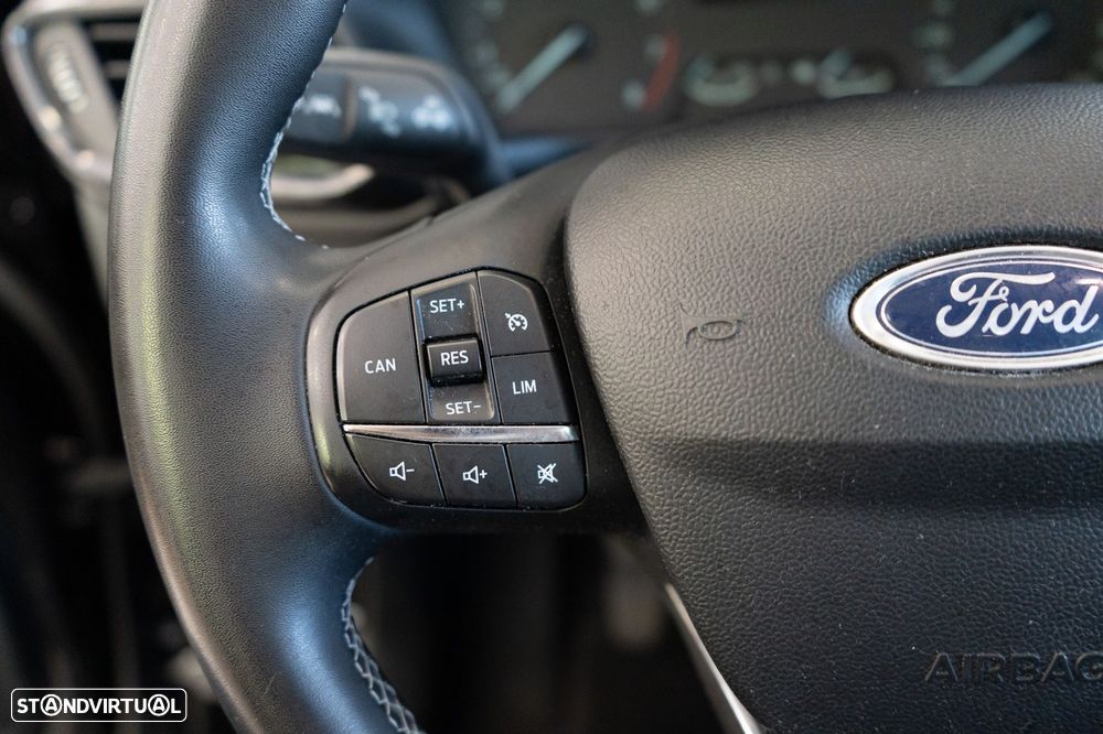 Ford Puma 1.0 EcoBoost Hybrid TITANIUM - 19