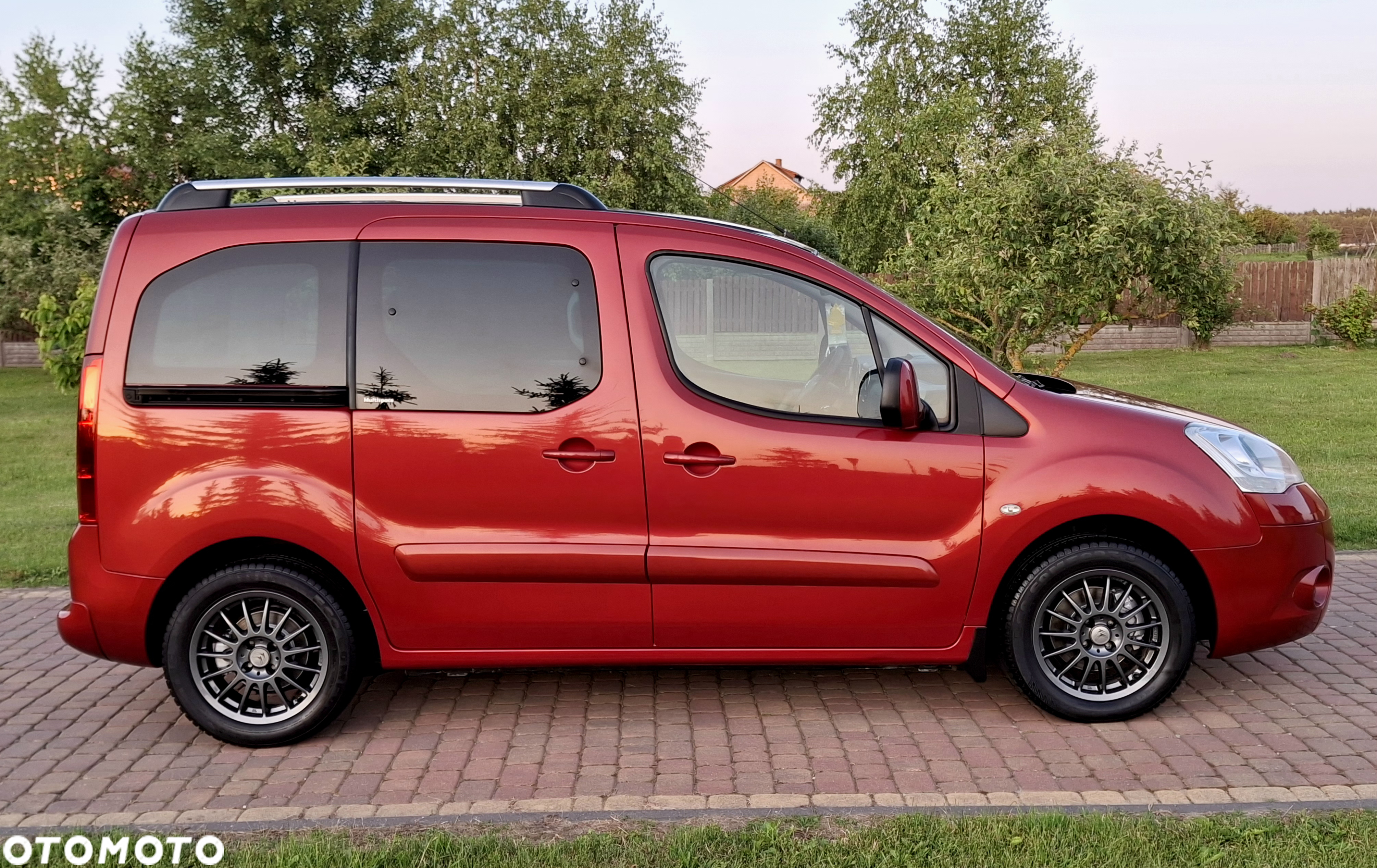 Citroën Berlingo 1.6 HDi Exclusive - 4