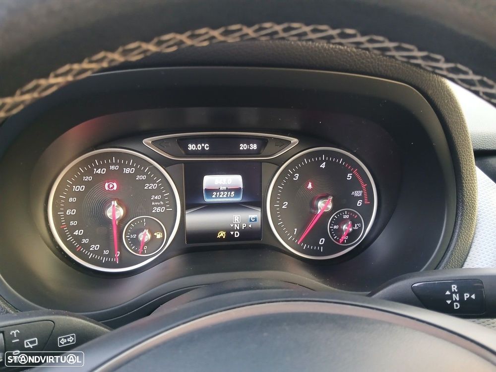Mercedes-Benz B 200 d Style Aut. - 33