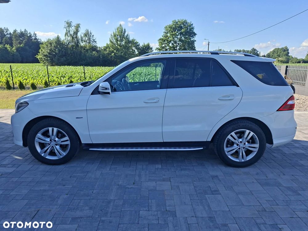 Mercedes-Benz ML 350 BlueEff 4-Matic - 3