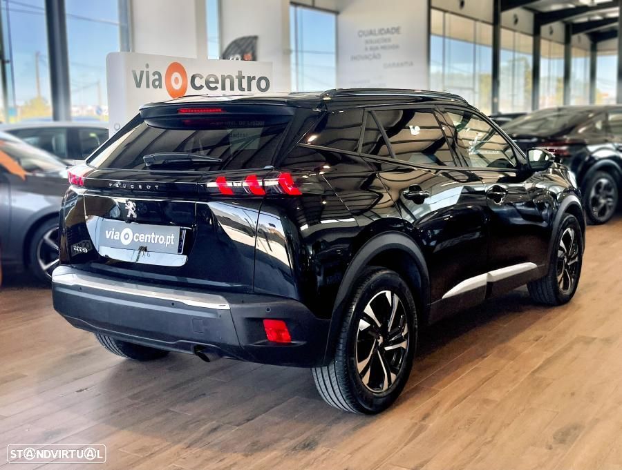 Peugeot 2008 1.2 PureTech Allure Pack - 3