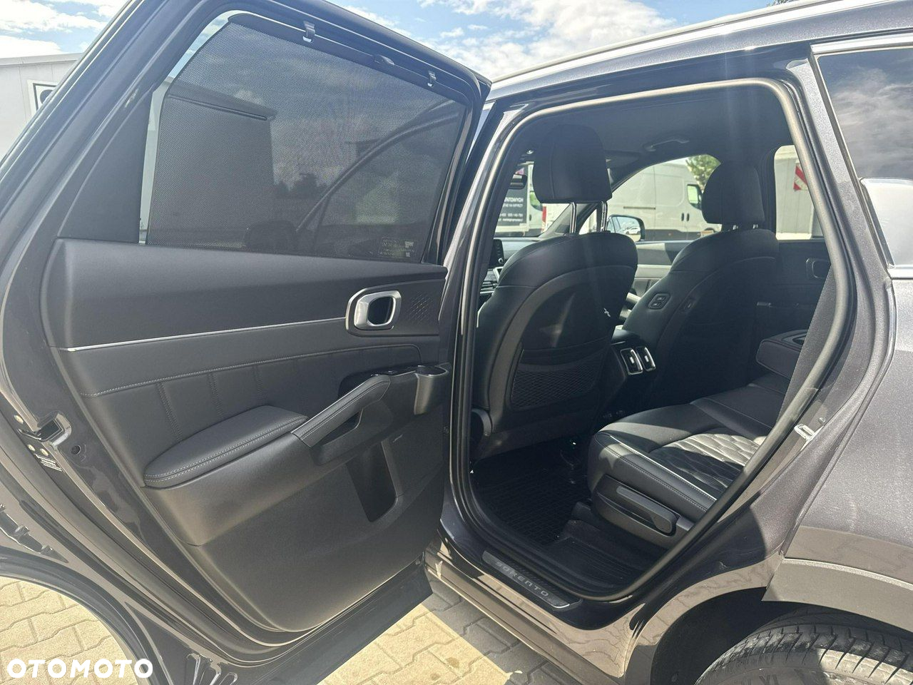 Kia Sorento - 15