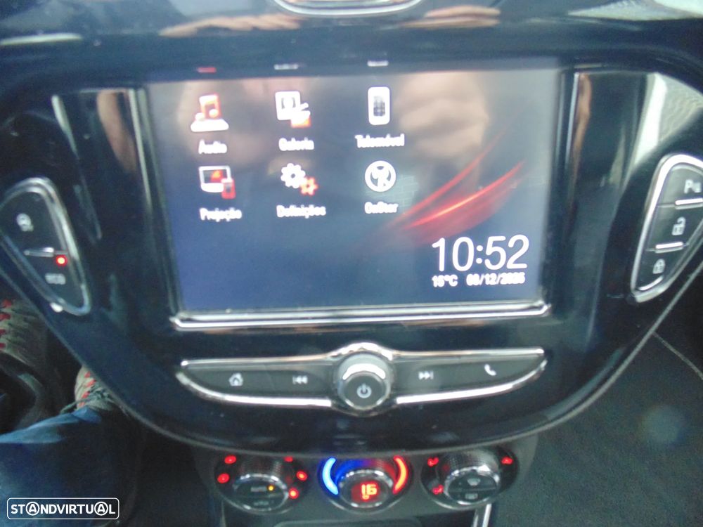 Opel Adam 1.2 Glam - 27