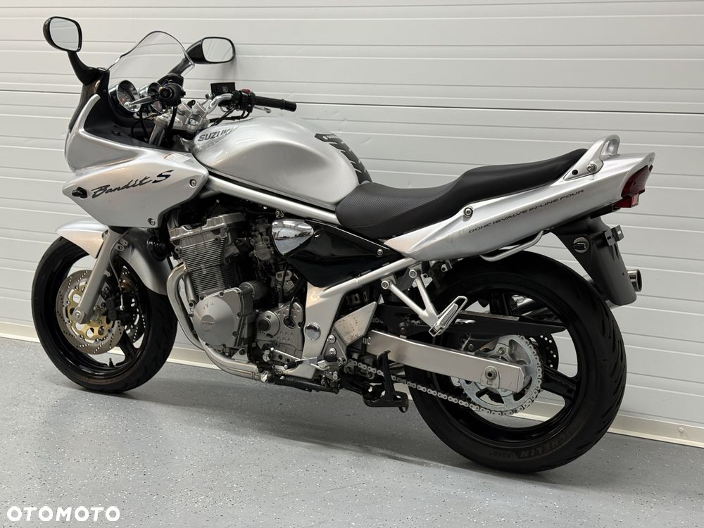 Suzuki Bandit - 6