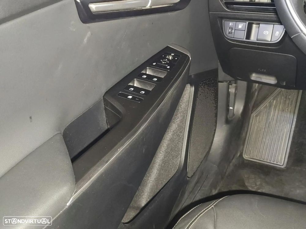 Kia EV6 77,4-kWh Business - 33