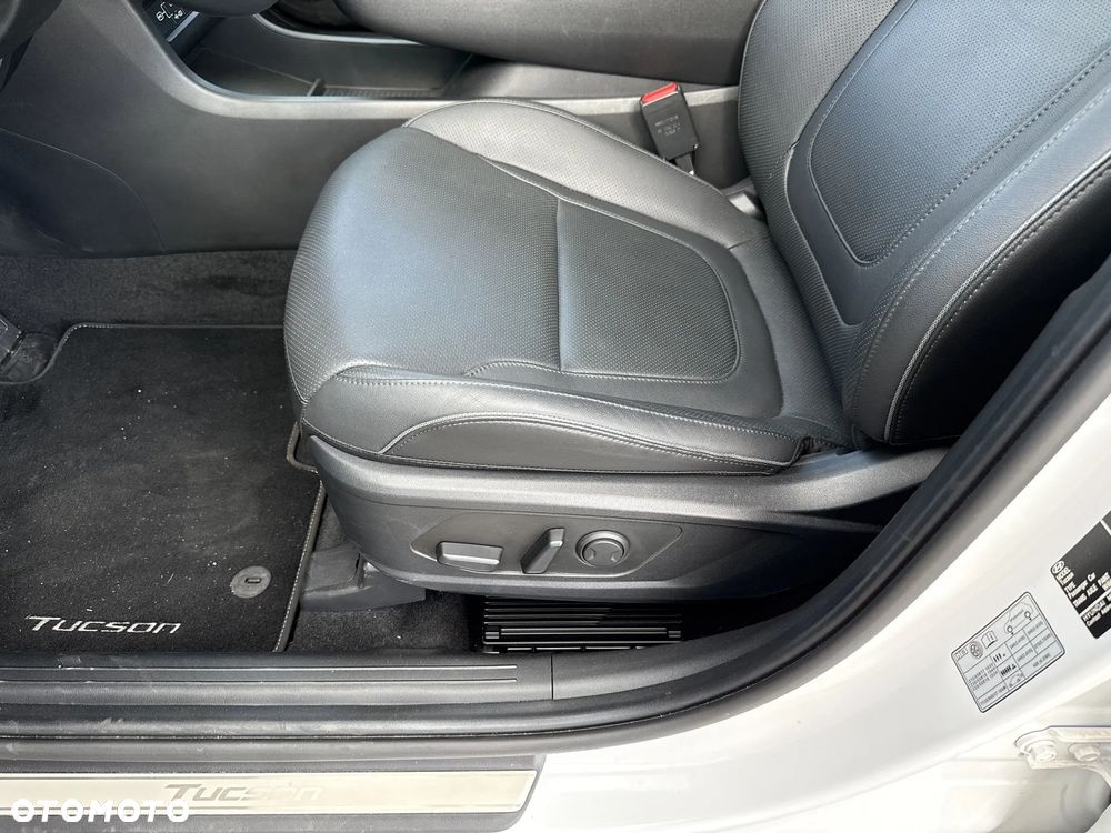 Hyundai Tucson 1.6 T-GDi 48V Platinum 2WD DCT - 13