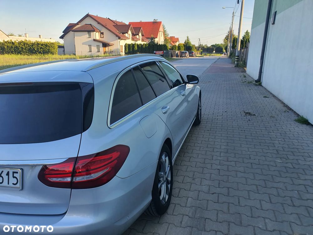 Mercedes-Benz Klasa C 180 T Avantgarde - 5