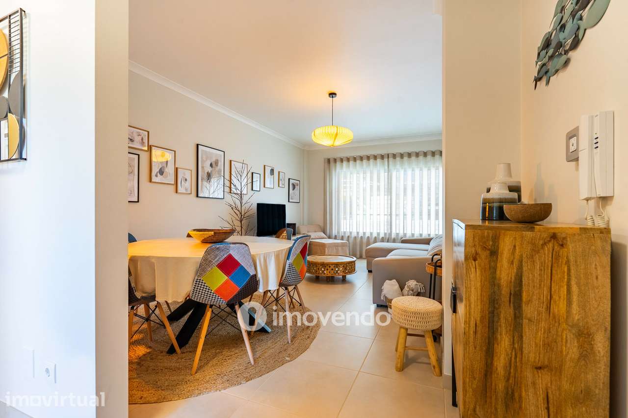 Apartamento T2 exclusivo, a 300m da praia da Consolação, em Peniche - Grande imagem: 3/33