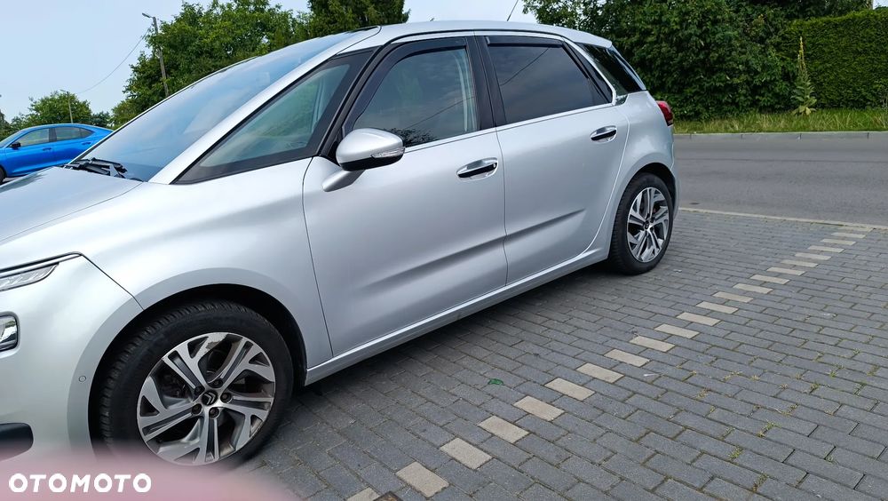 Citroën C4 Picasso - 9