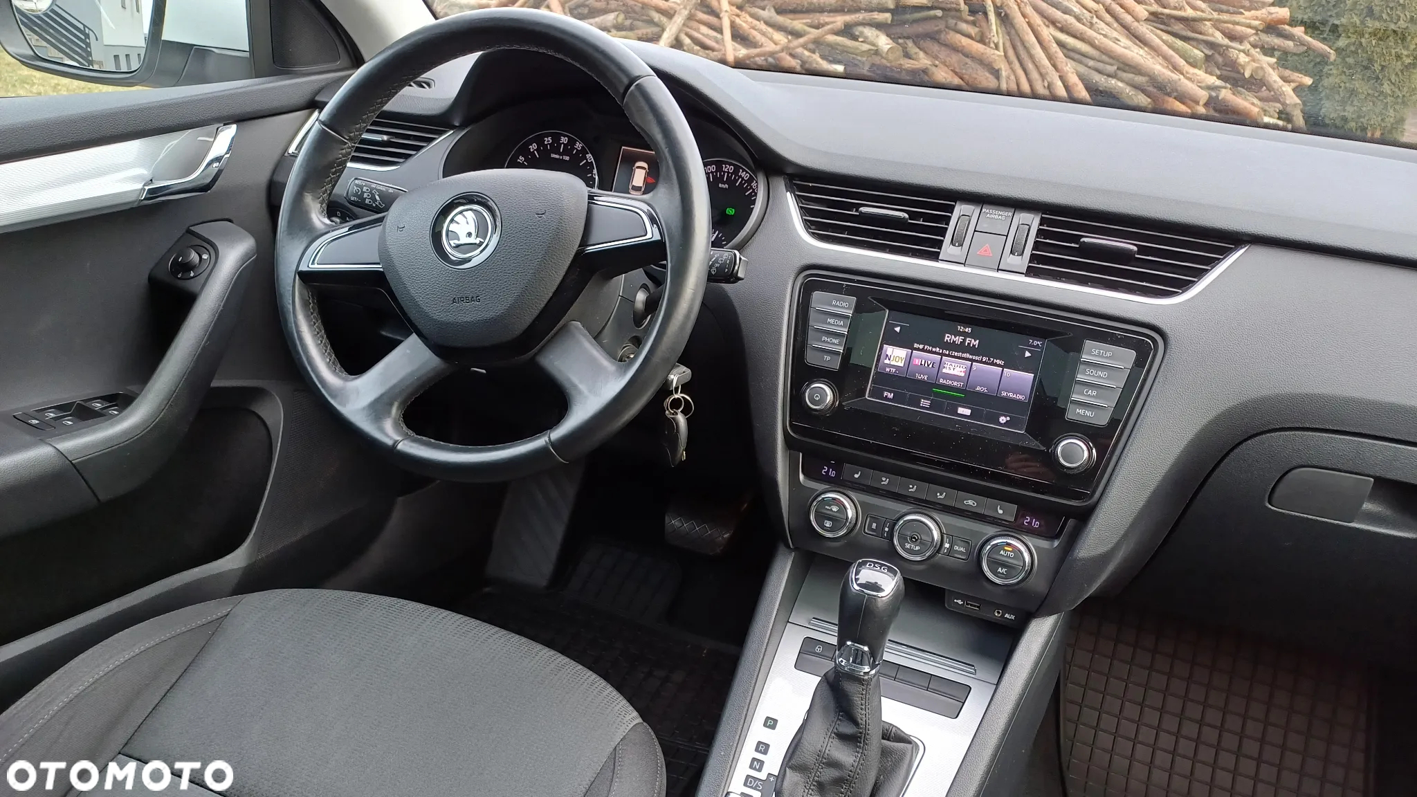 Volkswagen Passat - 8