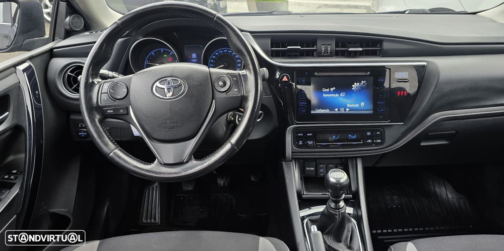 Toyota Auris 1.4 D-4D Cool - 13