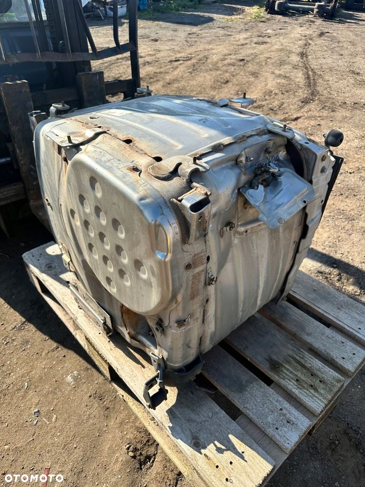katalizator scania r xpi euro 6 2330509 - 1