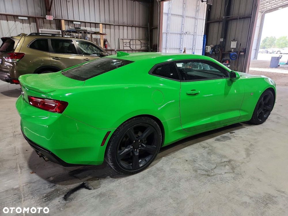 Chevrolet Camaro - 4
