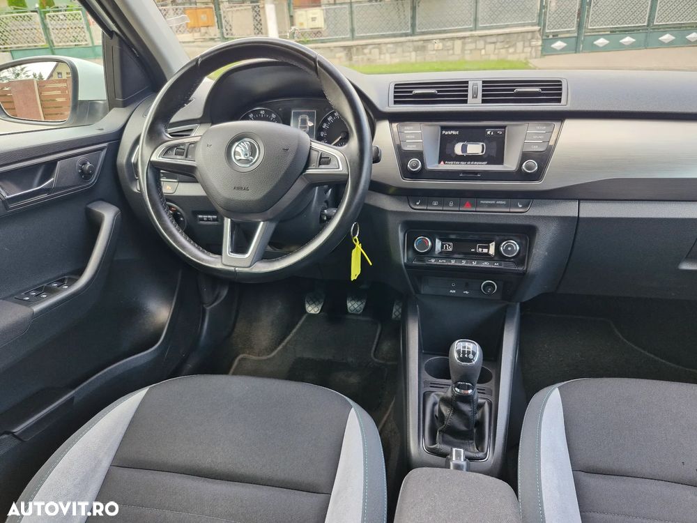 Skoda Fabia 1.0 MPI Joy - 11