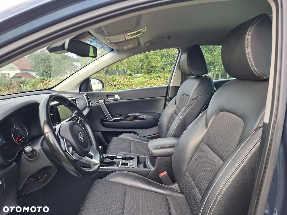 Kia Sportage 1.6 CRDI AWD Eco-Dynamics+ (48V M-H) DCT PLATINUM - 12