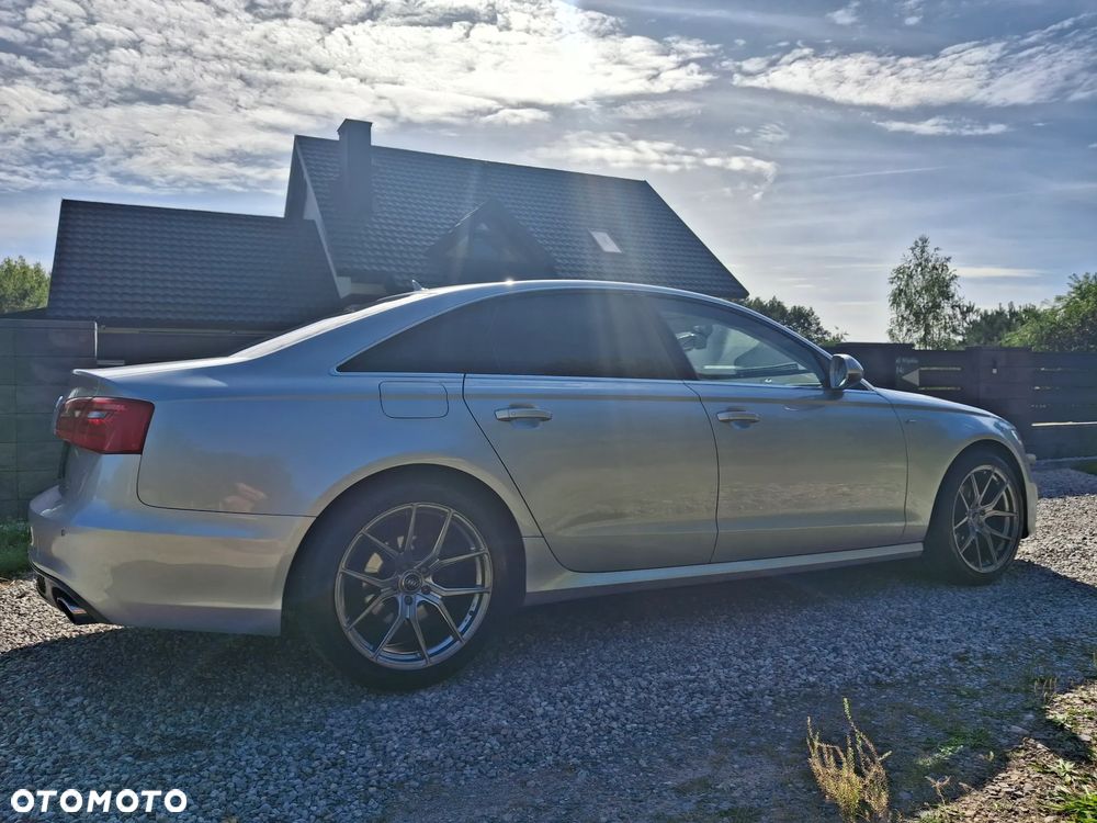 Audi A6 Limousine 2.8 FSI Quattro S tronic - 2