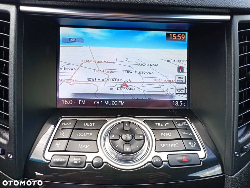 Infiniti QX70 3.7 S Premium EU6 - 18