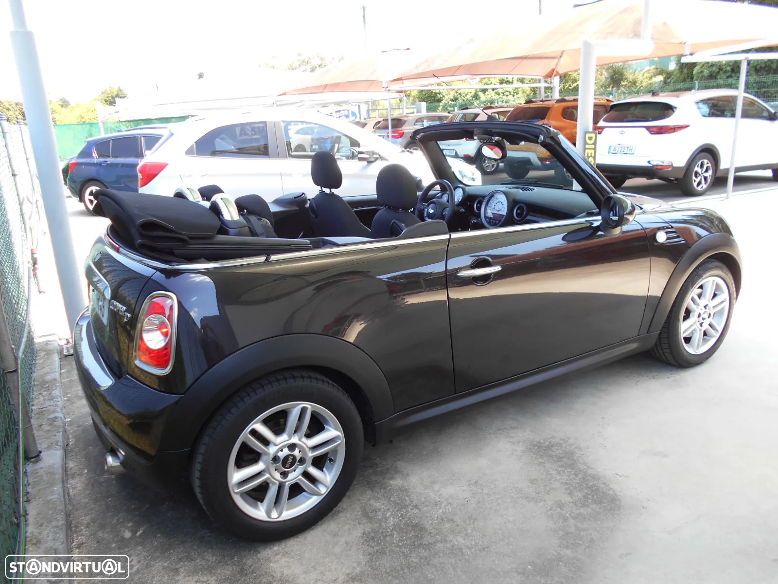 MINI Cabrio Cooper D - 10