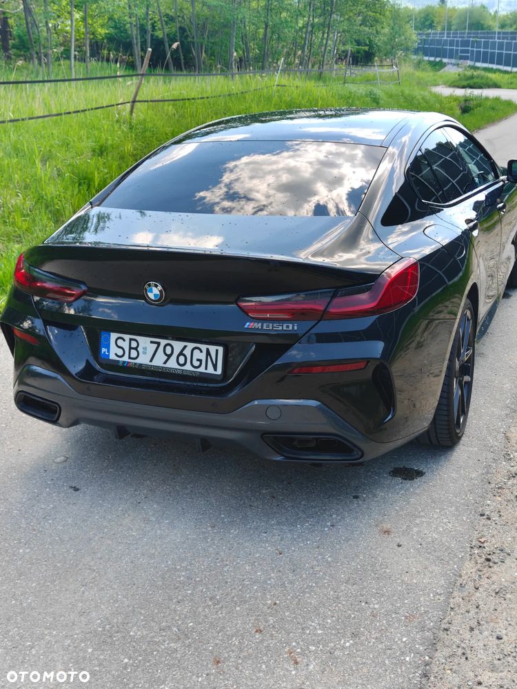 BMW Seria 8 - 13