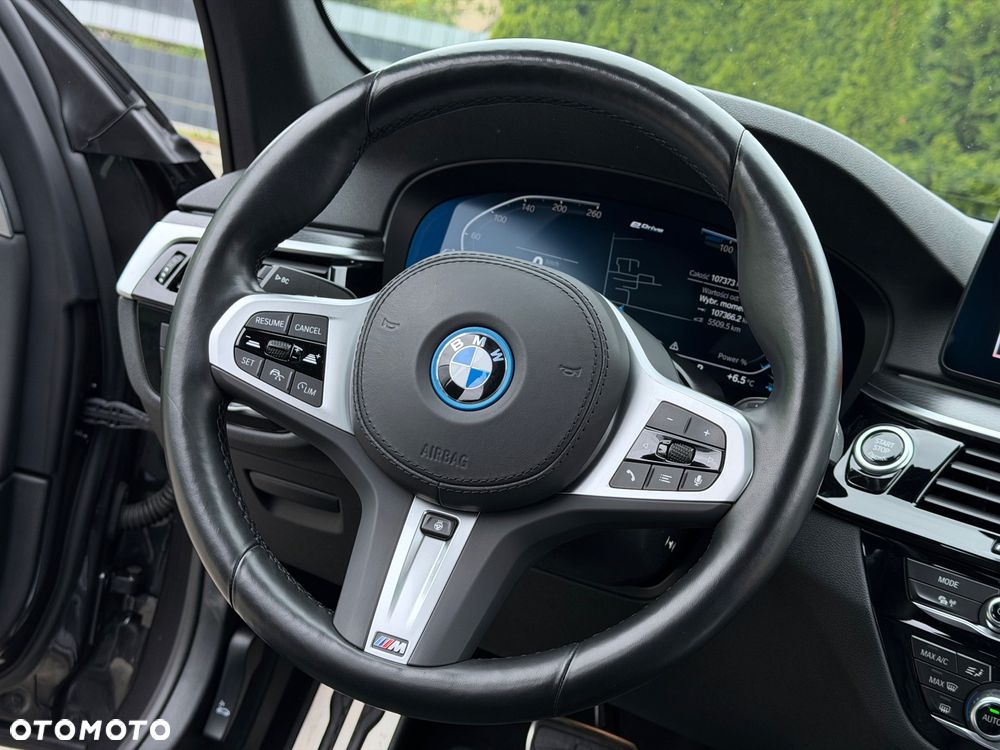BMW Seria 5 530e M Sport sport - 23