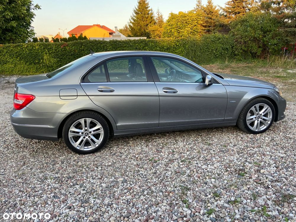 Mercedes-Benz Klasa C 180 CDI Avantgarde Edition - 7