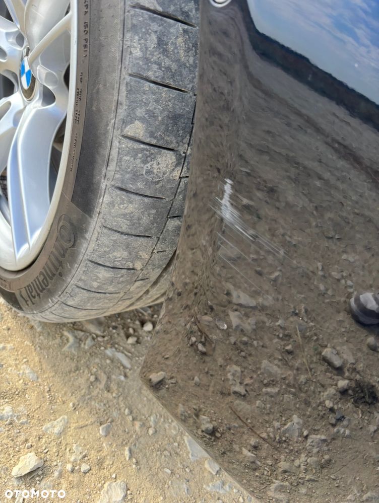 BMW Seria 5 528i xDrive - 28