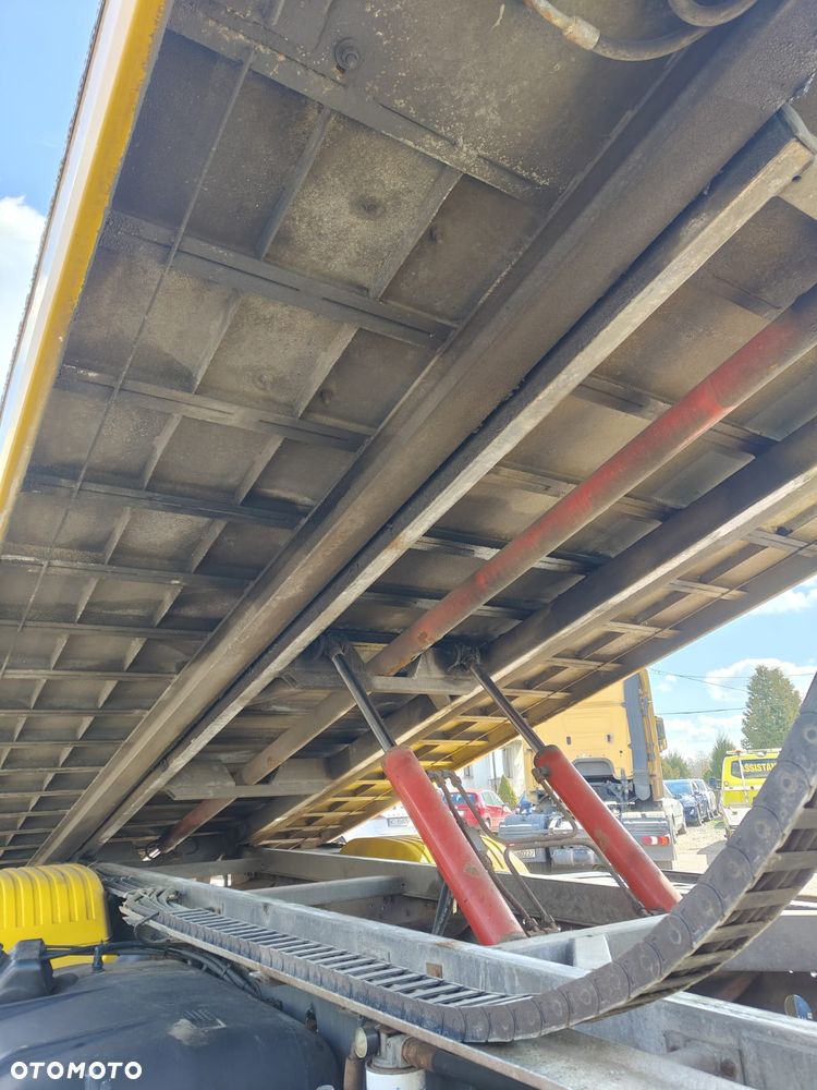 Mercedes-Benz Atego - 12