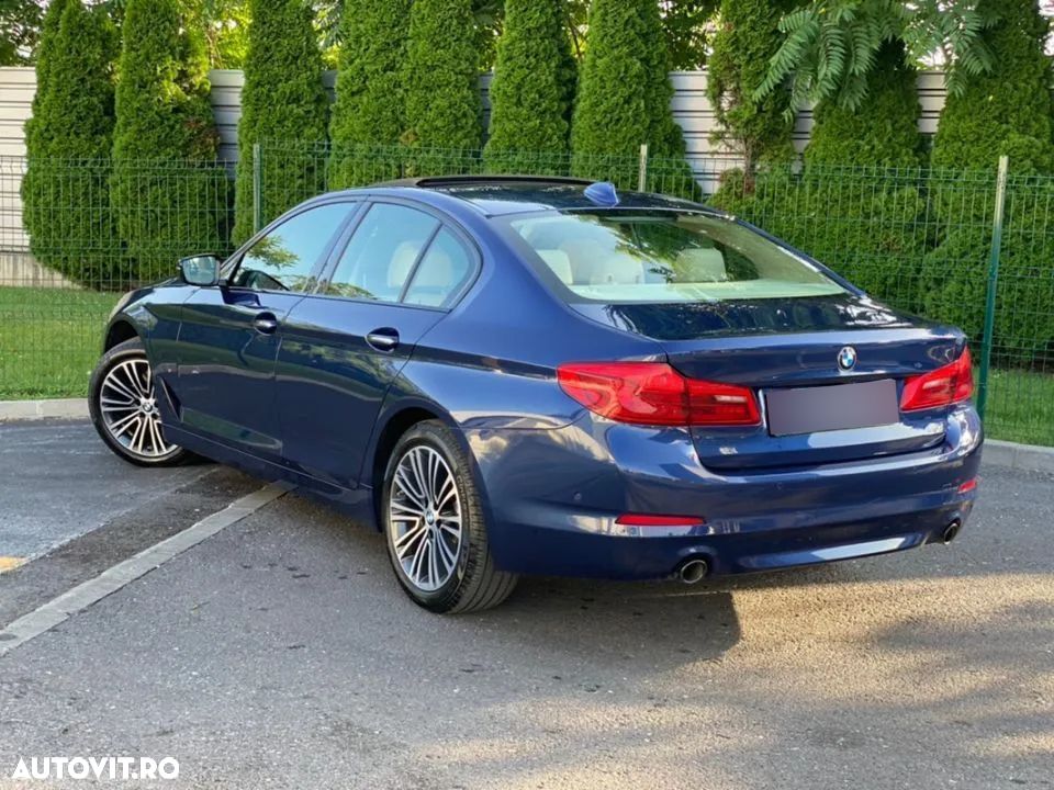 BMW Seria 5 520d Aut. Sport Line - 7