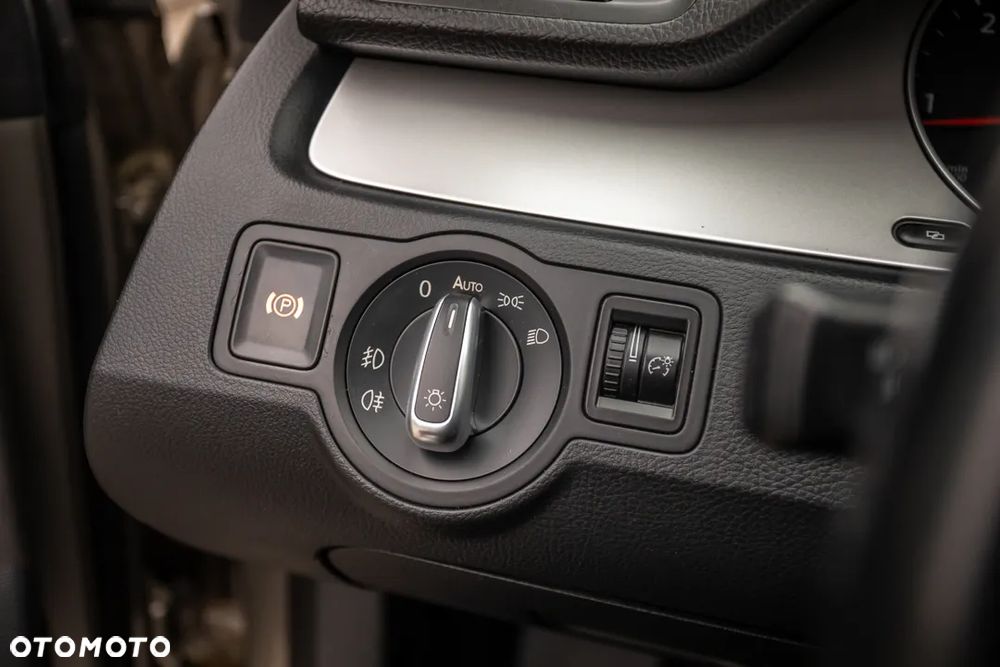 Volkswagen Passat CC 2.0 TDI - 25