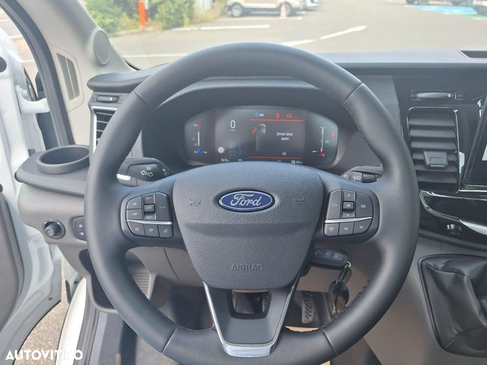 Ford Transit - 6