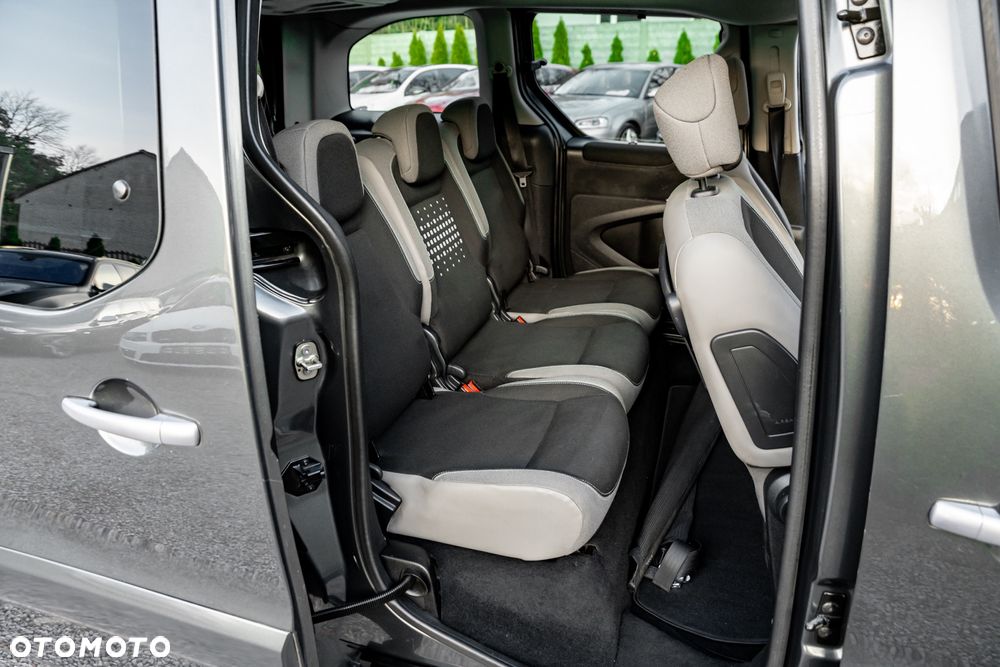 Citroën Berlingo Multispace BlueHDi 120 S&S SHINE - 29