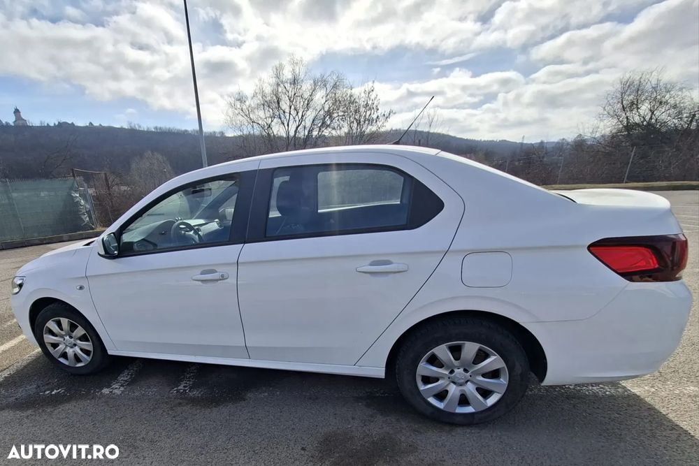 Peugeot 301 1.5 BlueHDI FAP Allure - 4