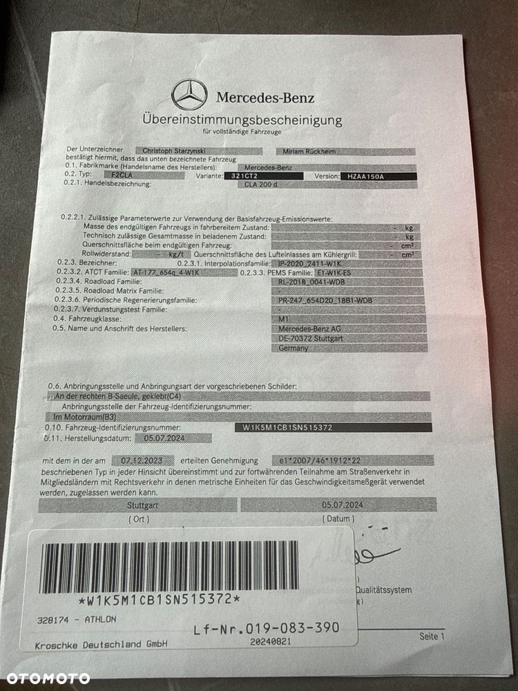 Mercedes-Benz CLA - 16