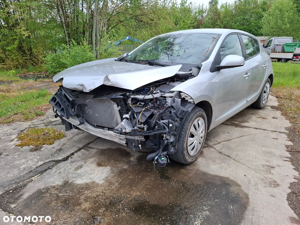 Renault Megane ENERGY TCe 115 Start & Stop Bose Edition - 2