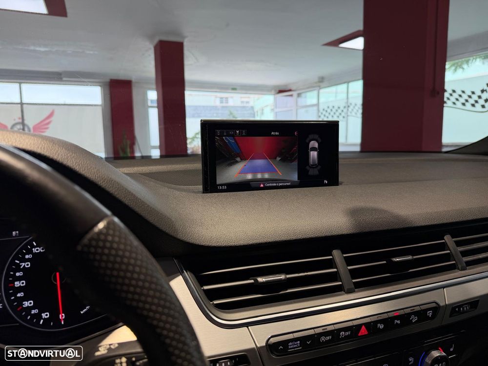 Audi Q7 3.0 TDI quattro S-line Tiptronic 7L - 2