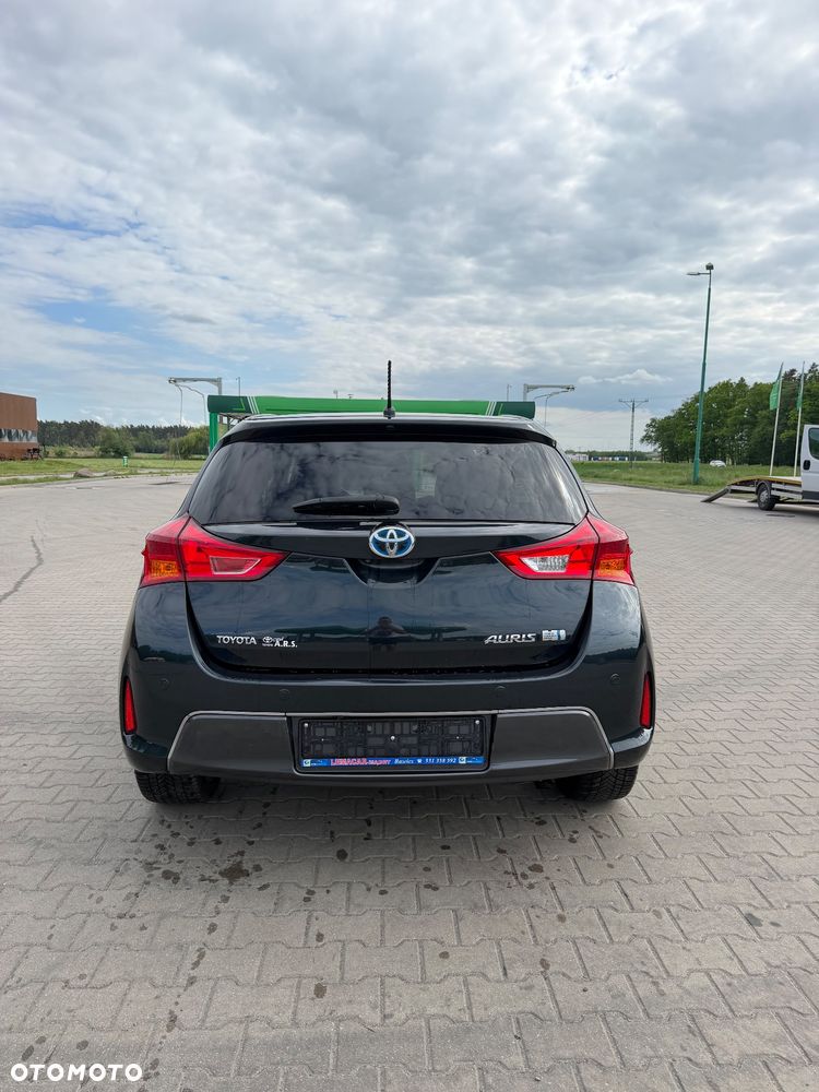 Toyota Auris - 1