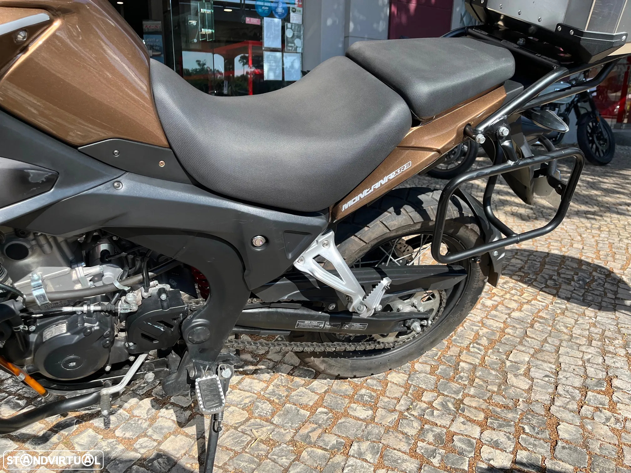 Macbor Montana XR3 250 - 11
