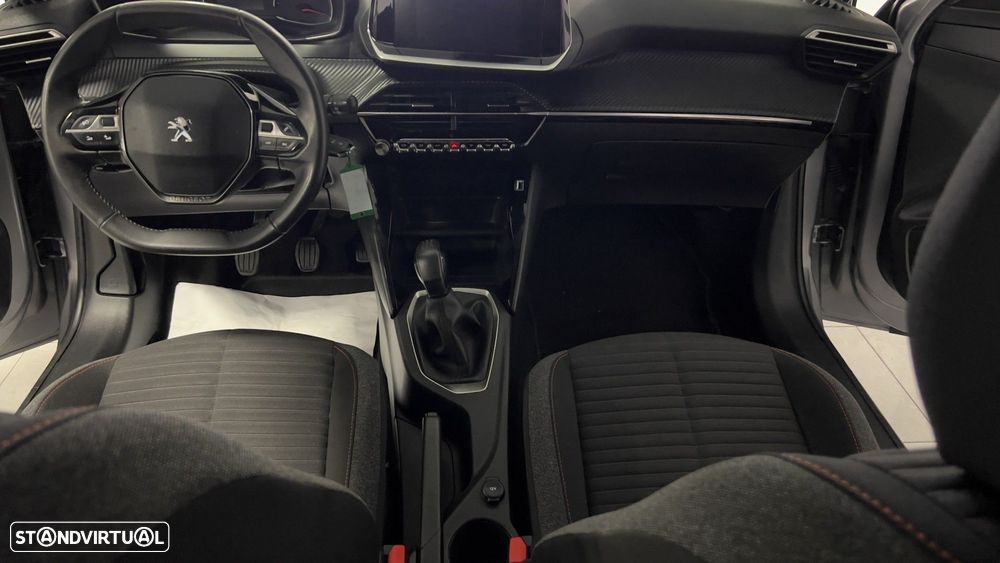 Peugeot 208 1.2 PureTech Active Pack - 17