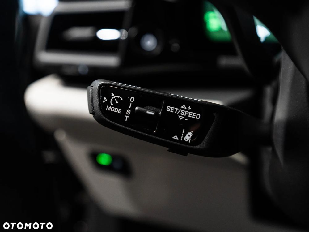 Porsche Macan 4 100kWh - 23