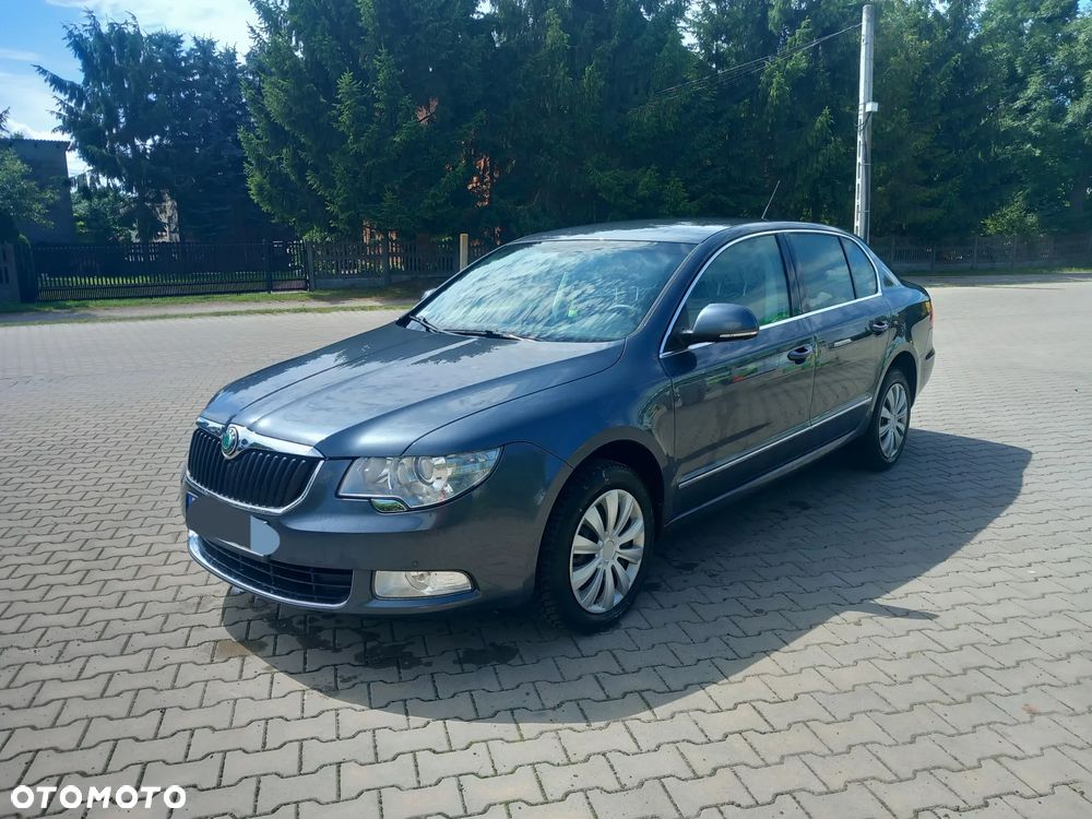 Skoda Superb 2.0 TDI Ambition - 2